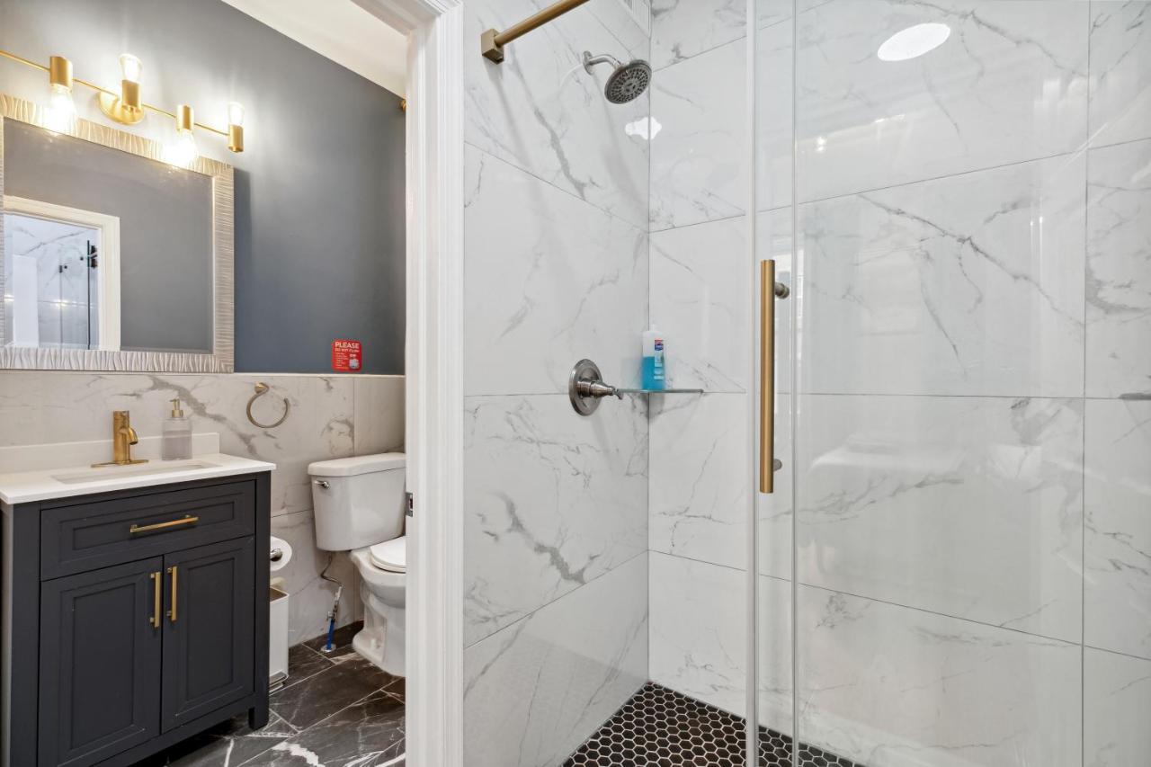 Apartment At Luna On Wallace Philadelphia